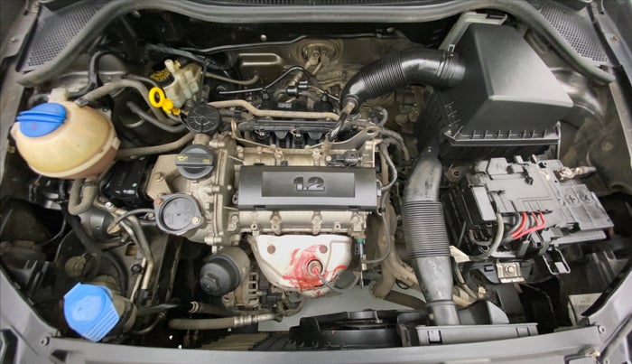 2014 Volkswagen Polo HIGHLINE1.2L PETROL, Petrol, Manual, 83,631 km, Open Bonet