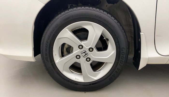 2017 Honda City V MT PETROL, Petrol, Manual, 35,601 km, Left Front Wheel