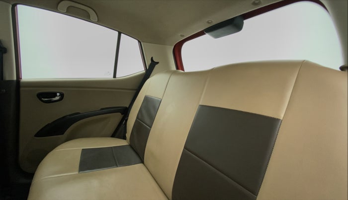 2012 Hyundai i10 MAGNA 1.2 KAPPA2, Petrol, Manual, 28,619 km, Right Side Rear Door Cabin