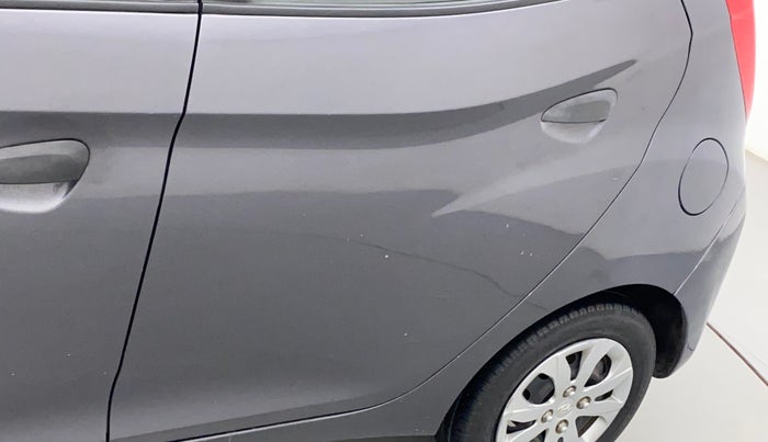 2017 Hyundai Eon MAGNA +, Petrol, Manual, 50,472 km, Rear left door - Slight discoloration