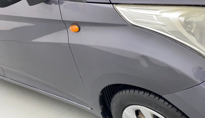 2017 Hyundai Eon MAGNA +, Petrol, Manual, 50,472 km, Right fender - Slight discoloration