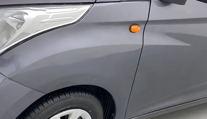 2017 Hyundai Eon MAGNA +, Petrol, Manual, 50,472 km, Left fender - Minor scratches