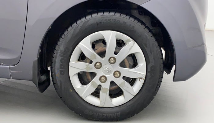 2017 Hyundai Eon MAGNA +, Petrol, Manual, 50,472 km, Right Front Wheel