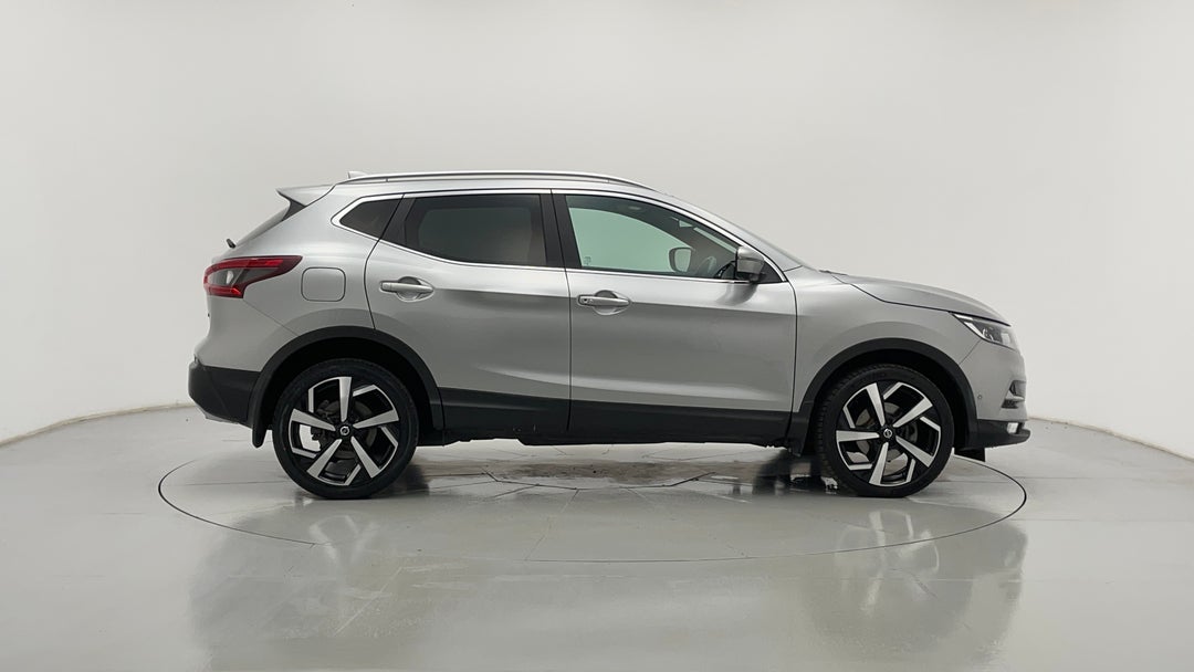 2018 Nissan Qashqai Ti, Automatic, 52888 km, Right Side View