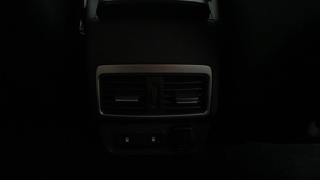 Rear A/C Vent
