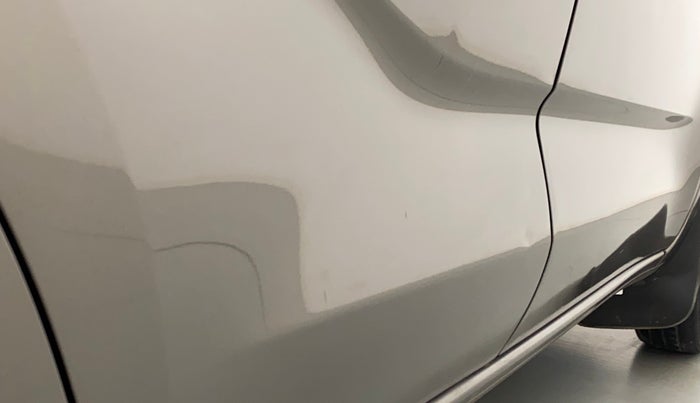 2018 Datsun Redi Go S 1.0, Petrol, Manual, 55,208 km, Right rear door - Slightly dented