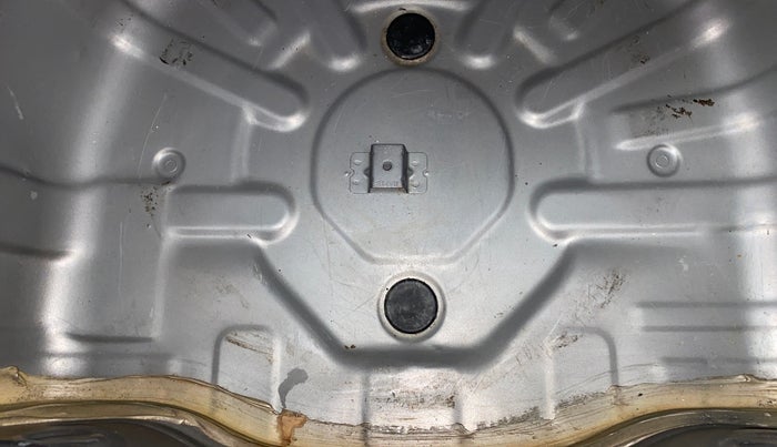 2018 Datsun Redi Go S 1.0, Petrol, Manual, 55,208 km, Boot floor - Slight discoloration