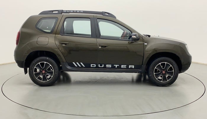 2017 Renault Duster RXS CVT, Petrol, Automatic, 28,069 km, Right Side View