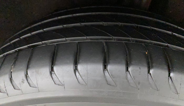 2018 Maruti Baleno RS 1.0 PETROL, Petrol, Manual, 69,269 km, Left Rear Tyre Tread