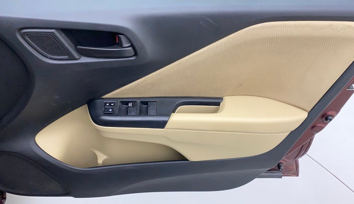 2016 Honda City 1.5L I-VTEC SV CVT, Petrol, Automatic, 94,316 km, Driver Side Door Panels Control