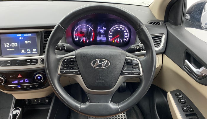 2018 Hyundai Verna 1.6 CRDI SX + AT, Diesel, Automatic, 34,484 km, Steering Wheel Close Up