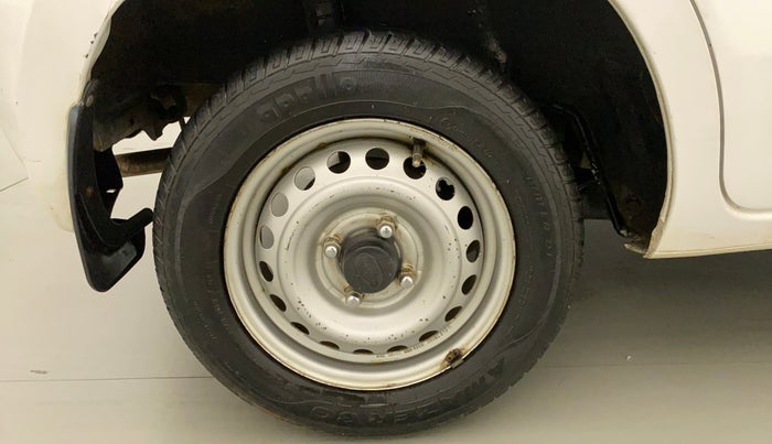2016 Datsun Go A, Petrol, Manual, 31,330 km, Right Rear Wheel