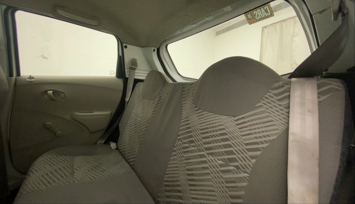 2016 Datsun Go A, Petrol, Manual, 31,330 km, Right Side Rear Door Cabin