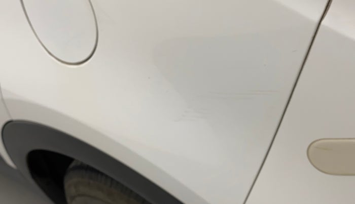 2016 Hyundai Creta SX PLUS 1.6 PETROL, Petrol, Manual, 1,00,496 km, Left quarter panel - Minor scratches