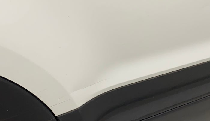 2016 Hyundai Creta SX PLUS 1.6 PETROL, Petrol, Manual, 1,00,496 km, Right rear door - Minor scratches