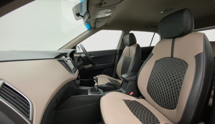 2016 Hyundai Creta SX PLUS 1.6 PETROL, Petrol, Manual, 1,00,496 km, Right Side Front Door Cabin