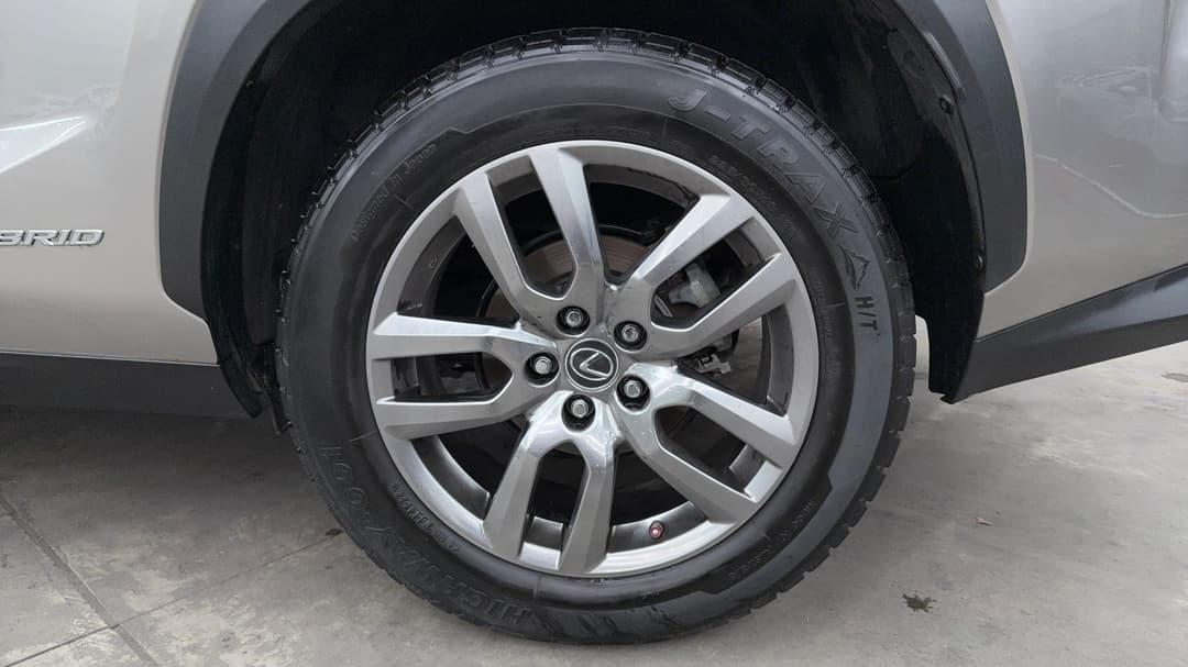 2018 Lexus Nx300h Luxury Hybrid (FWD), Automatic, 68525 km, Left Rear Wheel