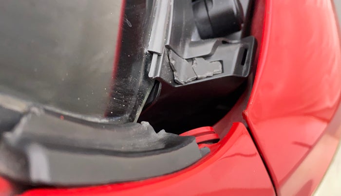 2013 Hyundai i10 MAGNA 1.1, CNG, Manual, 67,521 km, Bonnet (hood) - Cowl vent panel has minor damage