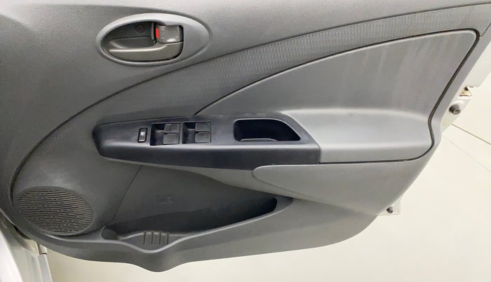 2012 Toyota Etios Liva G SP, Petrol, Manual, 79,235 km, Driver Side Door Panels Control
