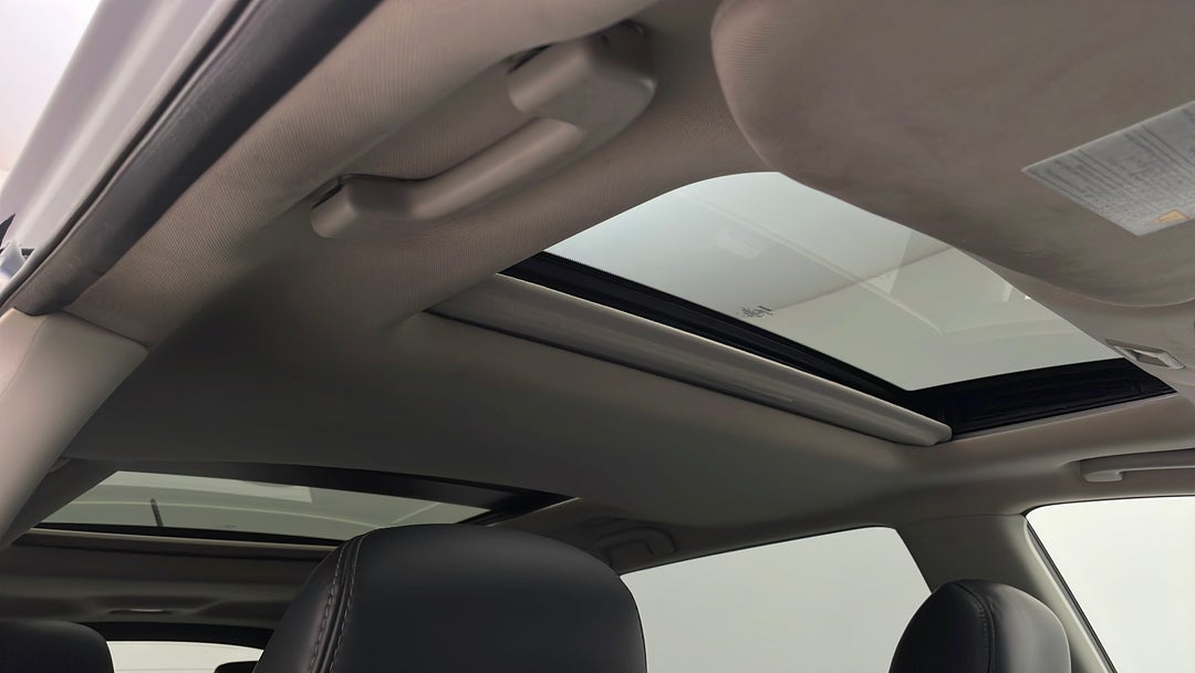 2014 Nissan Pathfinder St-l (4x4), Automatic, 98672 km, Interior Sunroof/Moonroof