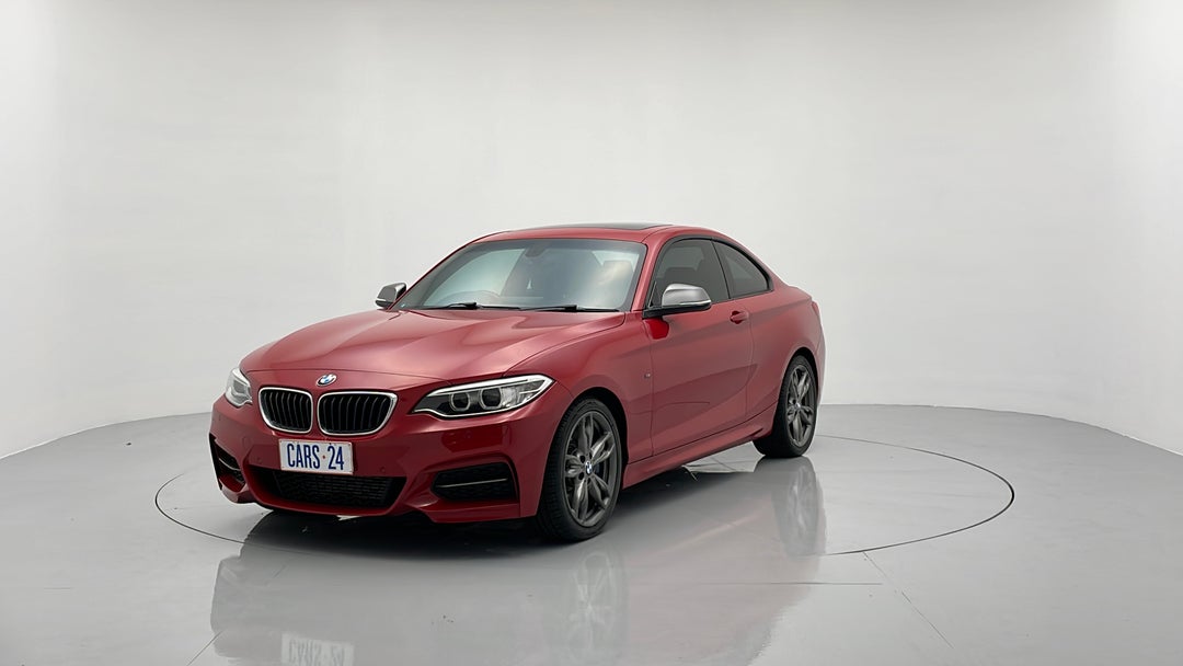 Left Front Diagonal (45- Degree) View