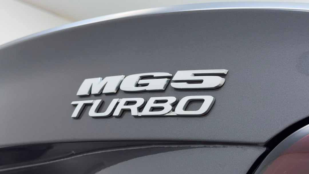 Badge (Boot Right Side)