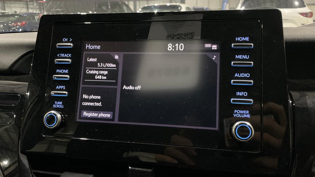 2023 Toyota Camry Ascent Hybrid, Automatic, 45734 km, Infotainment System