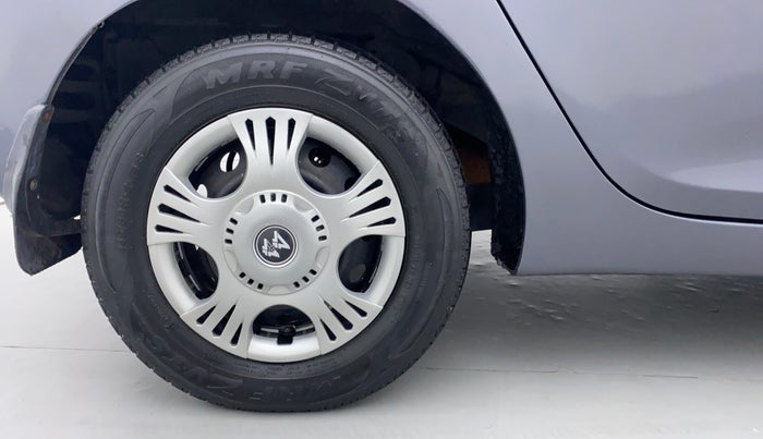 2017 Hyundai Eon ERA PLUS, Petrol, Manual, 47,917 km, Right Rear Wheel