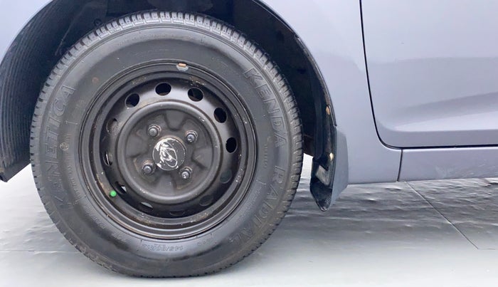 2017 Hyundai Eon ERA PLUS, Petrol, Manual, 47,917 km, Left Front Wheel