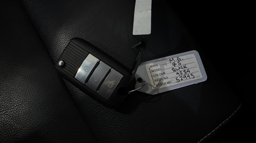 2022 MG ZS Excite, Automatic, 45440 km, Key Close-up