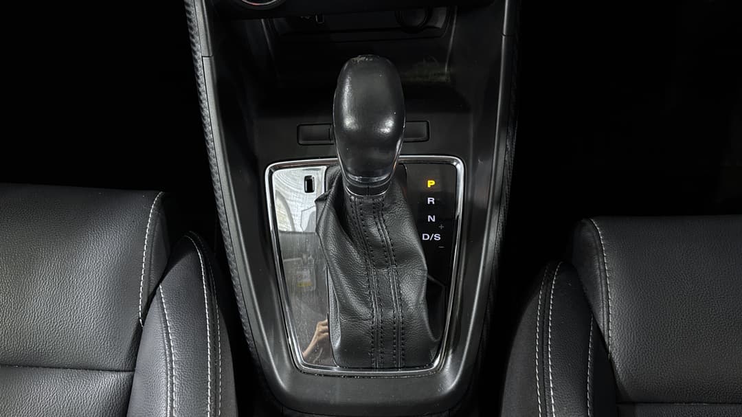 2022 MG ZS Excite, Automatic, 45440 km, Gear Lever 