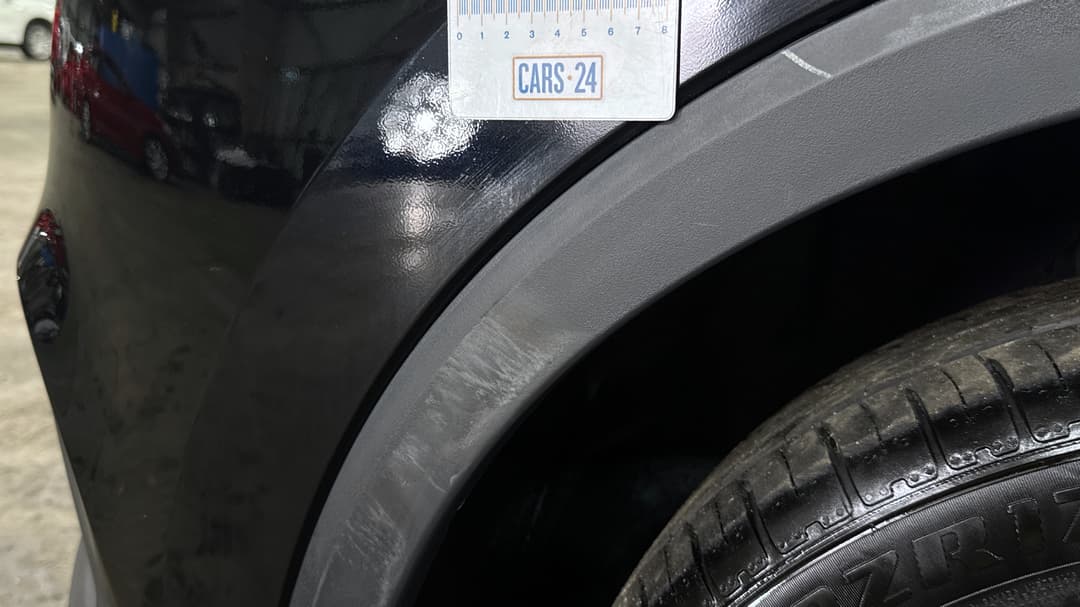 2022 MG ZS Excite, Automatic, 45440 km, Mud guard Front LHS Scratch