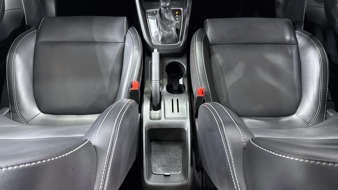 2022 MG ZS Excite, Automatic, 45440 km, Center Console