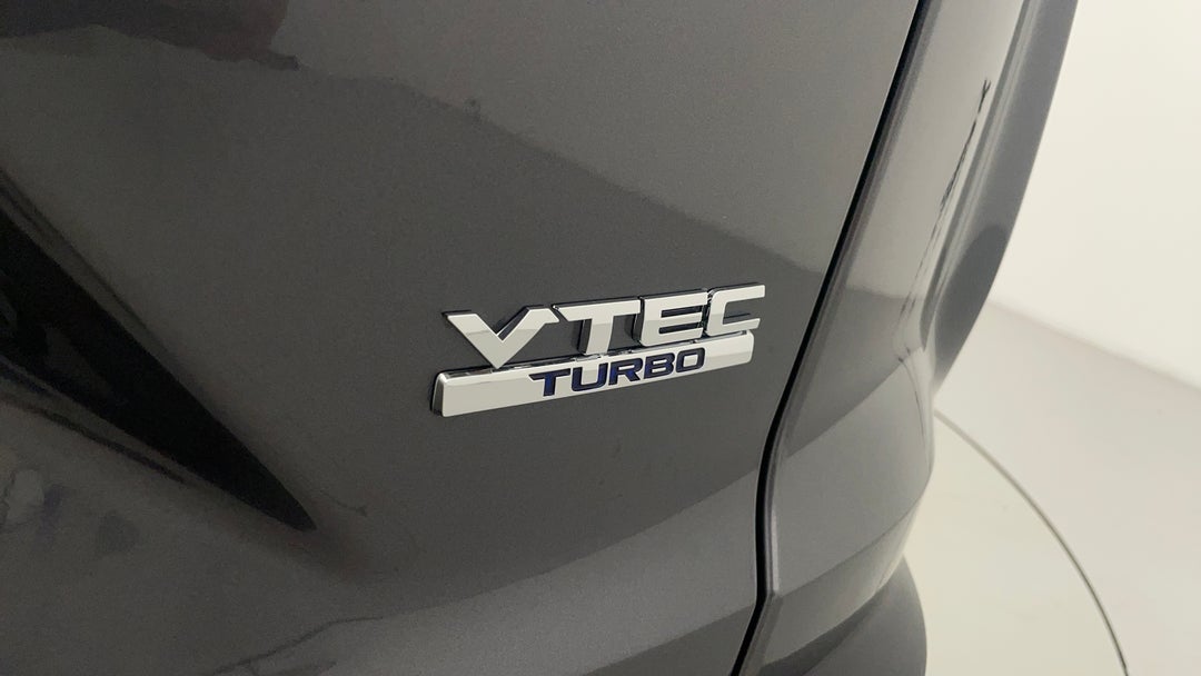 Badge (Boot Right Side)