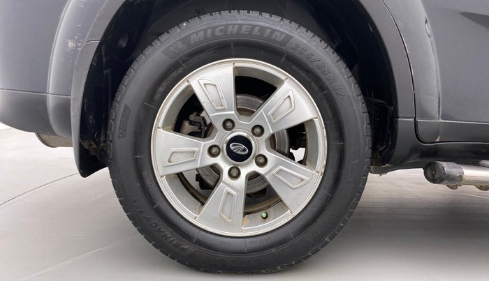 2014 Mahindra XUV500 W8 FWD, Diesel, Manual, 92,443 km, Right Rear Wheel