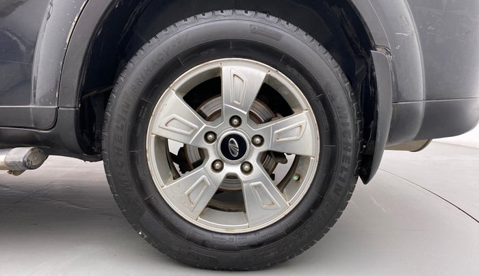 2014 Mahindra XUV500 W8 FWD, Diesel, Manual, 92,443 km, Left Rear Wheel