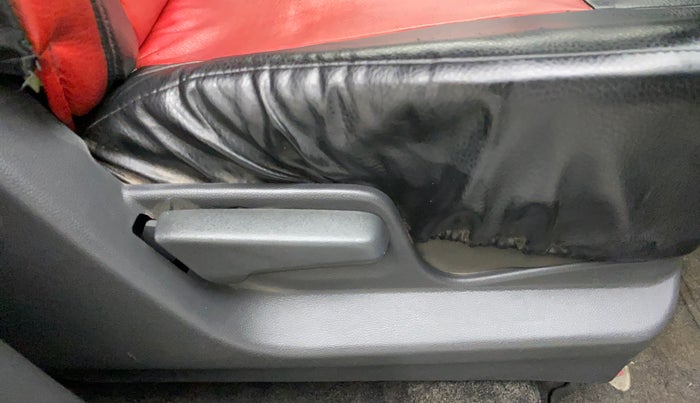 2012 Maruti Ritz VXI, Petrol, Manual, 82,558 km, Driver Side Adjustment Panel