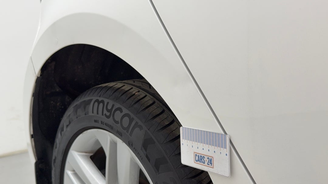 Quarter Panel Rear RHS Dent