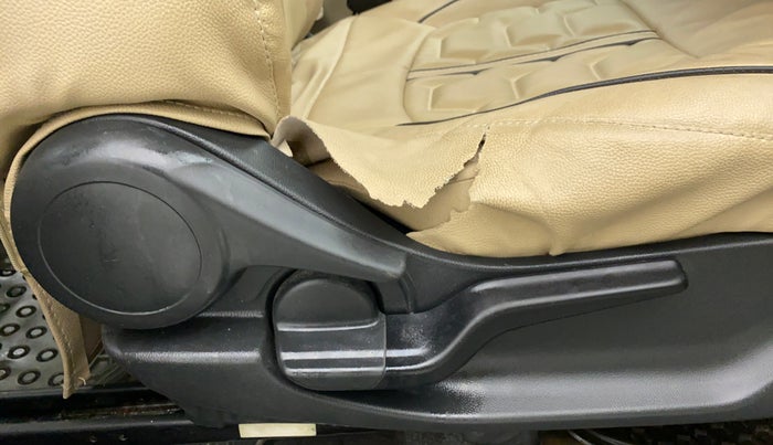 2019 Honda Amaze 1.2 SMT I VTEC, Petrol, Manual, 11,581 km, Driver Side Adjustment Panel