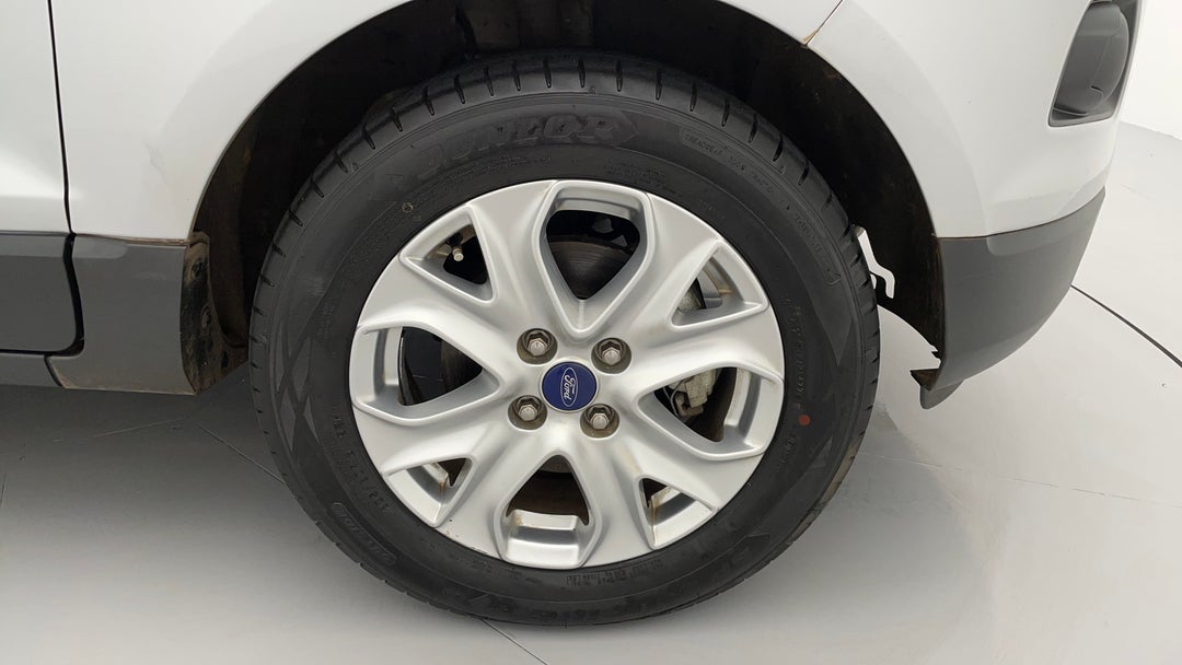 2015 Ford Ecosport Trend, Automatic, 76927 km, Right Front Wheel