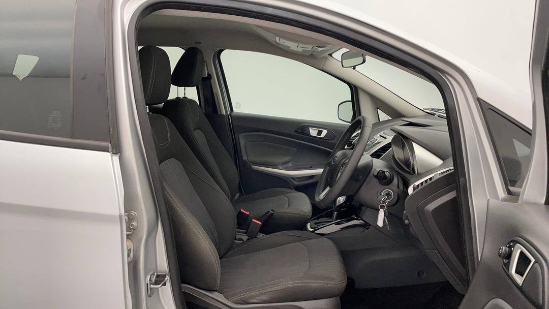 2015 Ford Ecosport Trend, Automatic, 76927 km, Right Side Front Door Cabin View