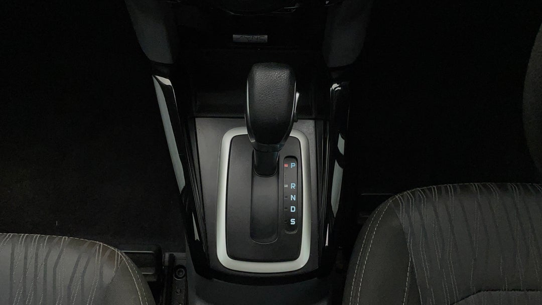 2015 Ford Ecosport Trend, Automatic, 76927 km, Gear Lever 