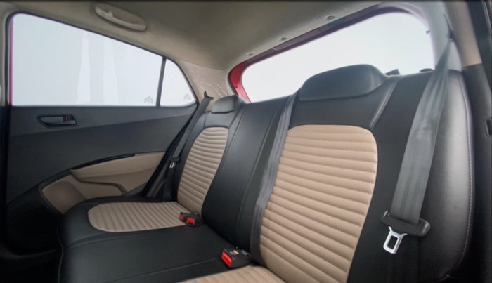 2019 Hyundai Grand i10 MAGNA 1.2 KAPPA VTVT, Petrol, Manual, 20,963 km, Right Side Rear Door Cabin