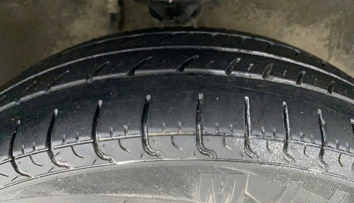 2018 Maruti Alto 800 LXI, Petrol, Manual, 41,580 km, Right Front Tyre Tread