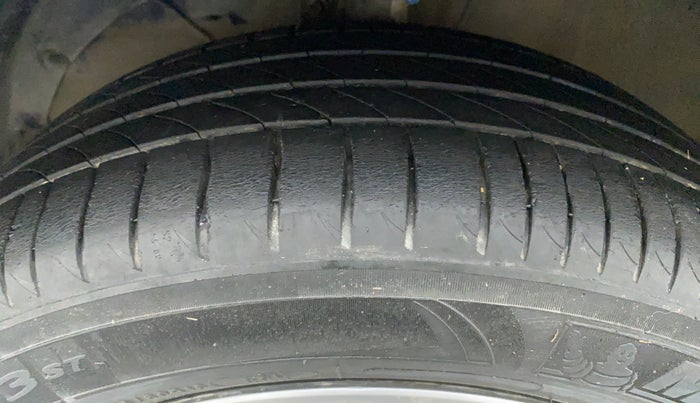 2018 Maruti Baleno ALPHA 1.2 K12, Petrol, Manual, 39,127 km, Left Front Tyre Tread