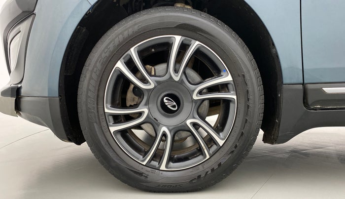 2018 Mahindra MARAZZO M8 7 STR, Diesel, Manual, 17,346 km, Left Front Wheel