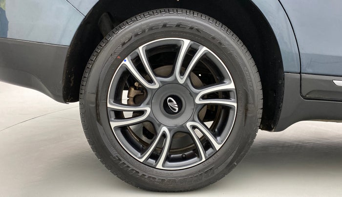2018 Mahindra MARAZZO M8 7 STR, Diesel, Manual, 17,346 km, Right Rear Wheel
