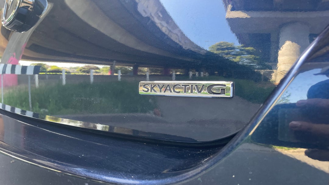 Badge (Boot Right Side)