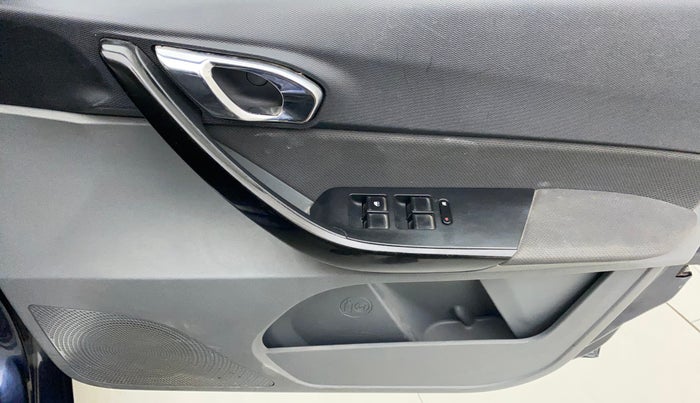 2019 Tata TIGOR XZA PETROL, Petrol, Automatic, 70,408 km, Driver Side Door Panels Control