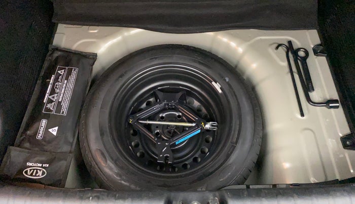 2020 KIA SONET GTX PLUS 1.5 MT DUAL TONE, Diesel, Manual, 39,742 km, Spare Tyre